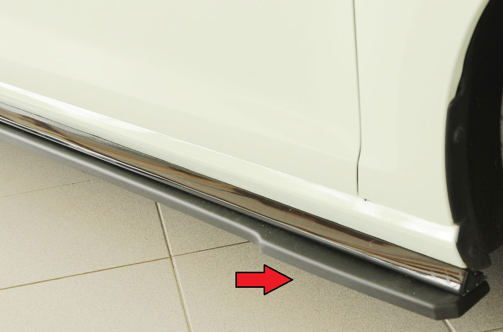 Rieger Seitenschwelleransatz (ca. 19mm) für VW Golf 7 GTD 3-tür.
