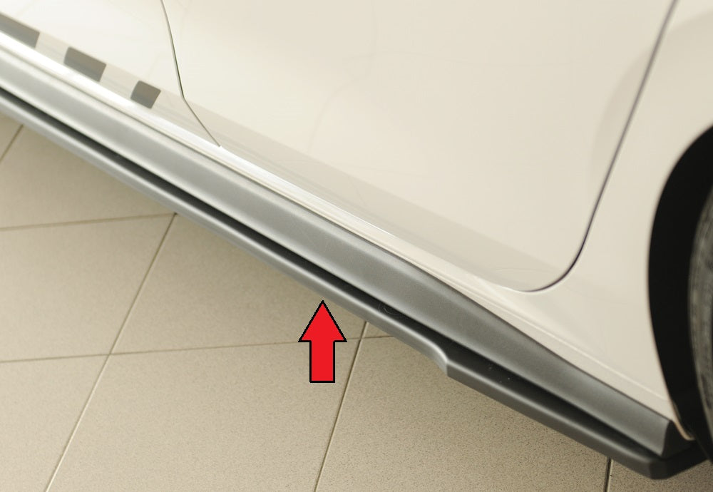 Rieger Seitenschwelleransatz für VW Golf 8 GTD 5-tür.