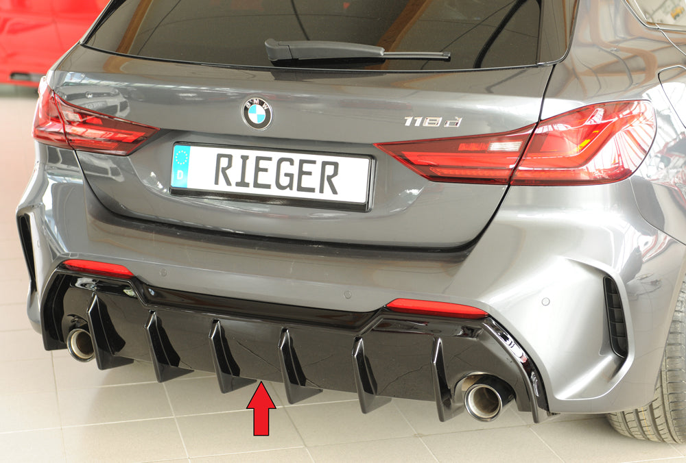 Rieger Heckeinsatz für BMW 1er F40  (F1H) Schrägheck / 4-tür.