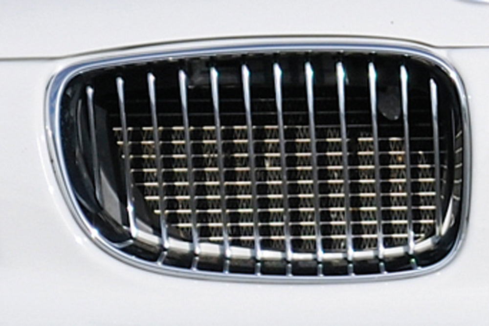 Rieger Facelift BMW-Niere rechts, Chrom/schwarz vom 135i für BMW 1er E81  (187/1K2/1K4) 2-tür.