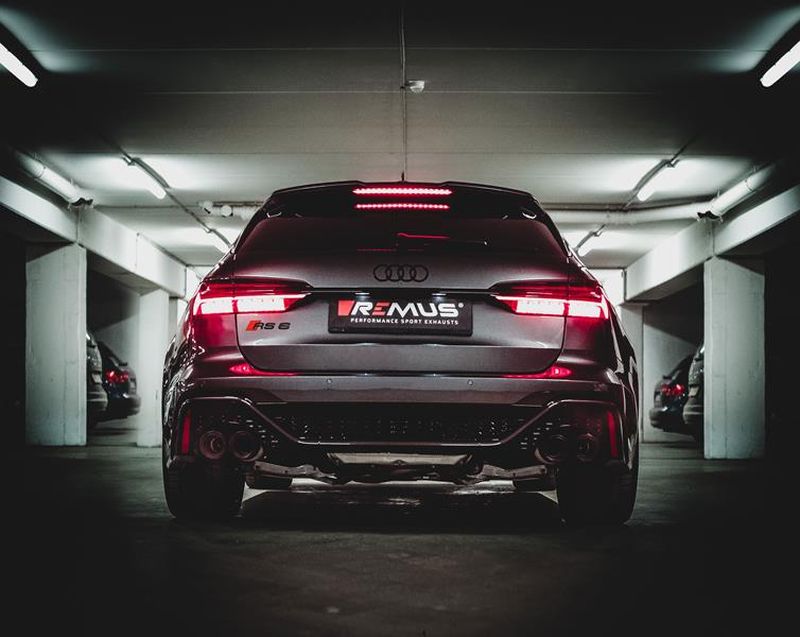 Remus Sportschalldämpfer links und Sportschalldämpfer rechts (ohne Endrohre), mit je 1er integrierten Klappen, inkl.Genehmigung für Audi RS7 4,0l Turb