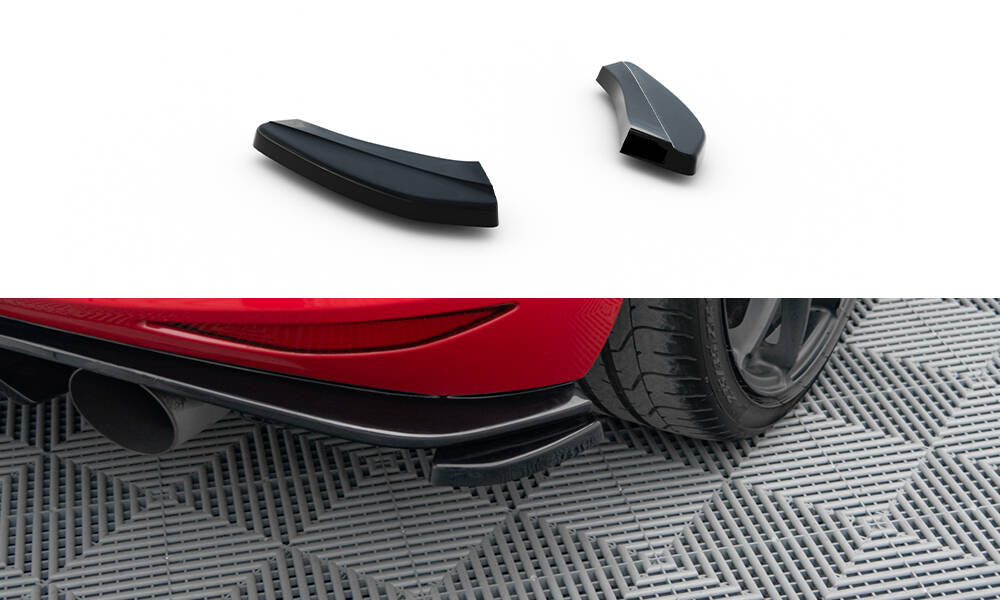 Maxton Design Heck Ansatz Flaps Diffusor passend für VW Golf GTI Clubsport Mk7 schwarz Hochglanz