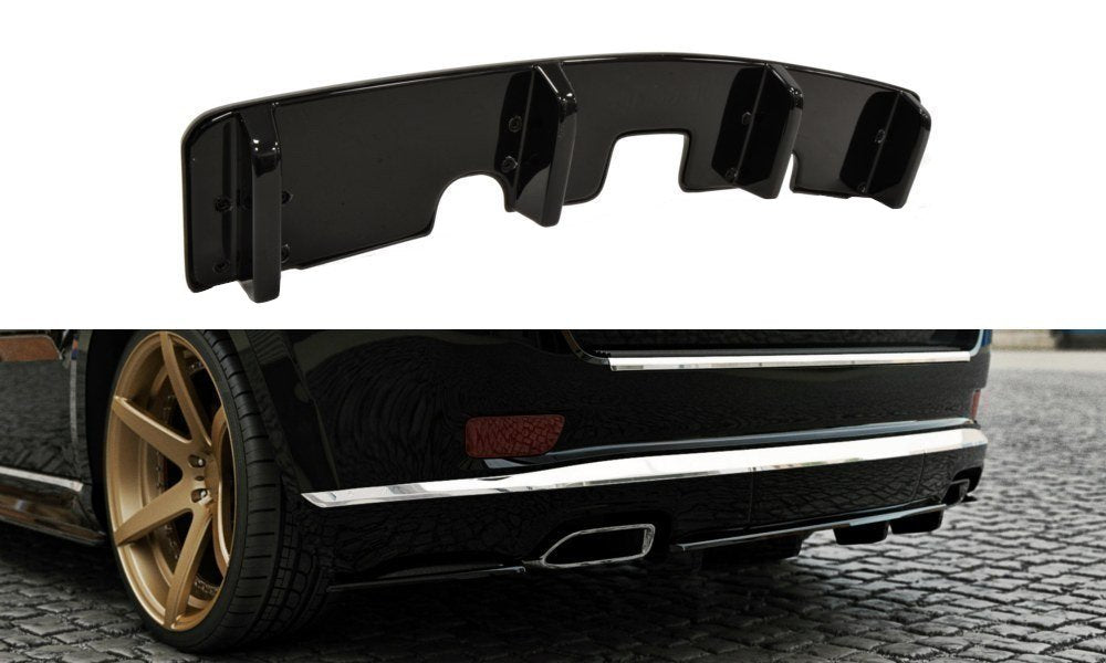 Maxton Design Heckansatz Jeep Grand Cherokee WK2 Summit Facelift DTM LOOK schwarz Hochglanz für Jeep Grand Cherokee WK2 Facelift