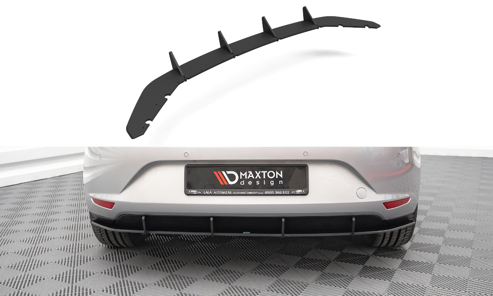 Maxton Design Street Pro Heckschürze passend für Seat Leon Hatchback Mk3