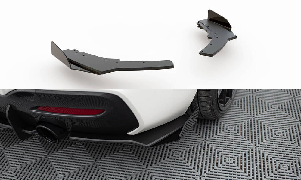 Maxton Design Street Pro Heck Ansatz Flaps Diffusor V.2 + Flaps passend für BMW 1er F20 M140i schwarz Hochglanz