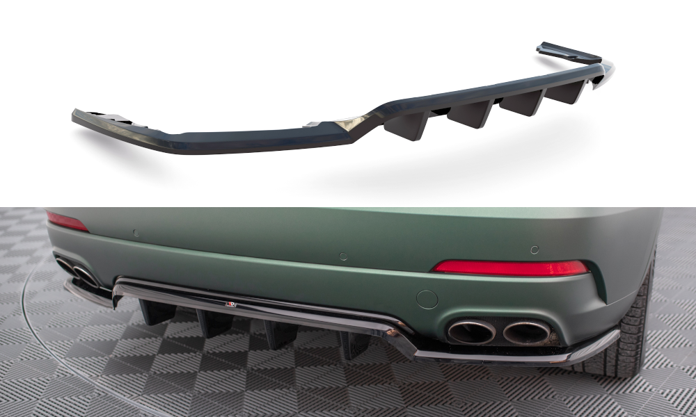 Maxton Design Street+ Mittlerer Diffusor RACE passend für Maserati Levante Mk1 schwarz Hochglanz