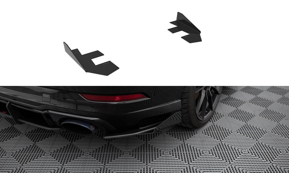 Maxton Design Hintere Seiten Flaps passend für Audi RS3 Limousine 8V Facelift schwarz Hochglanz