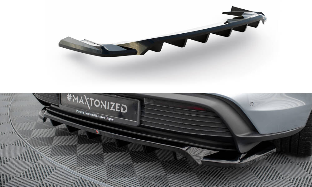 Maxton Design Street+ Mittlerer Diffusor RACE passend für Porsche Taycan / Taycan 4 / Taycan 4S / Taycan GTS Mk1 schwarz Hochglanz