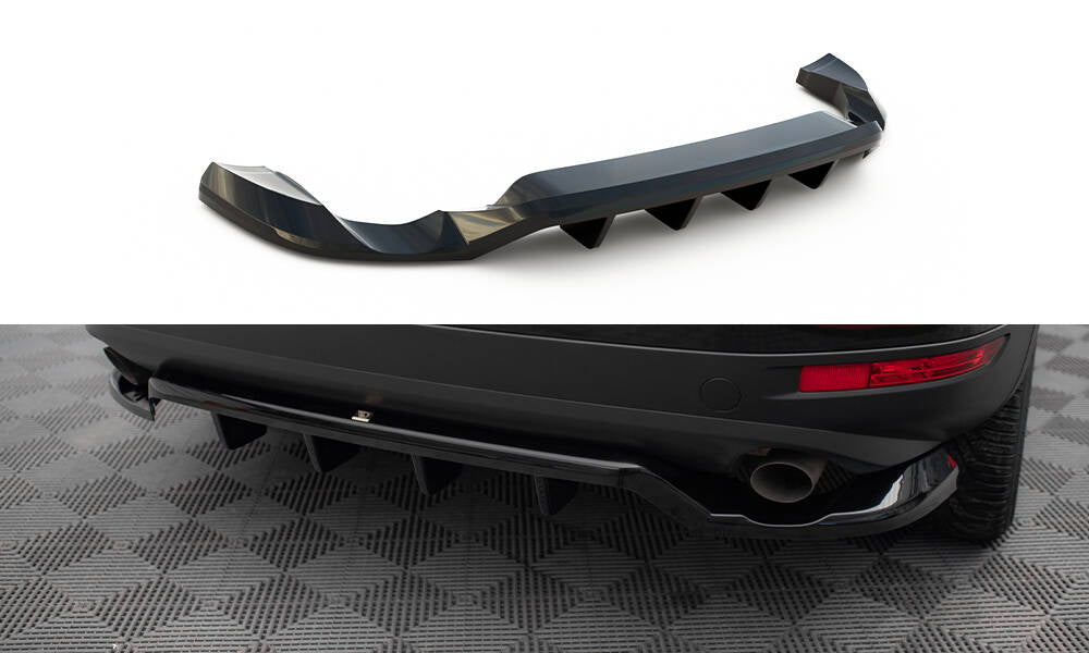 Maxton Design Street+ Mittlerer Diffusor RACE passend für VW Touareg Mk2 schwarz Hochglanz