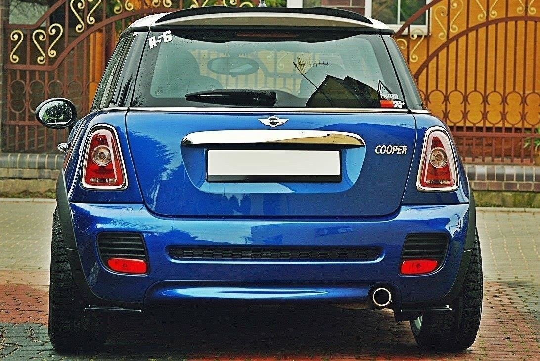 Maxton Design Heck Ansatz Flaps Diffusor V.1 passend für MINI COOPER R56 JCW schwarz Hochglanz