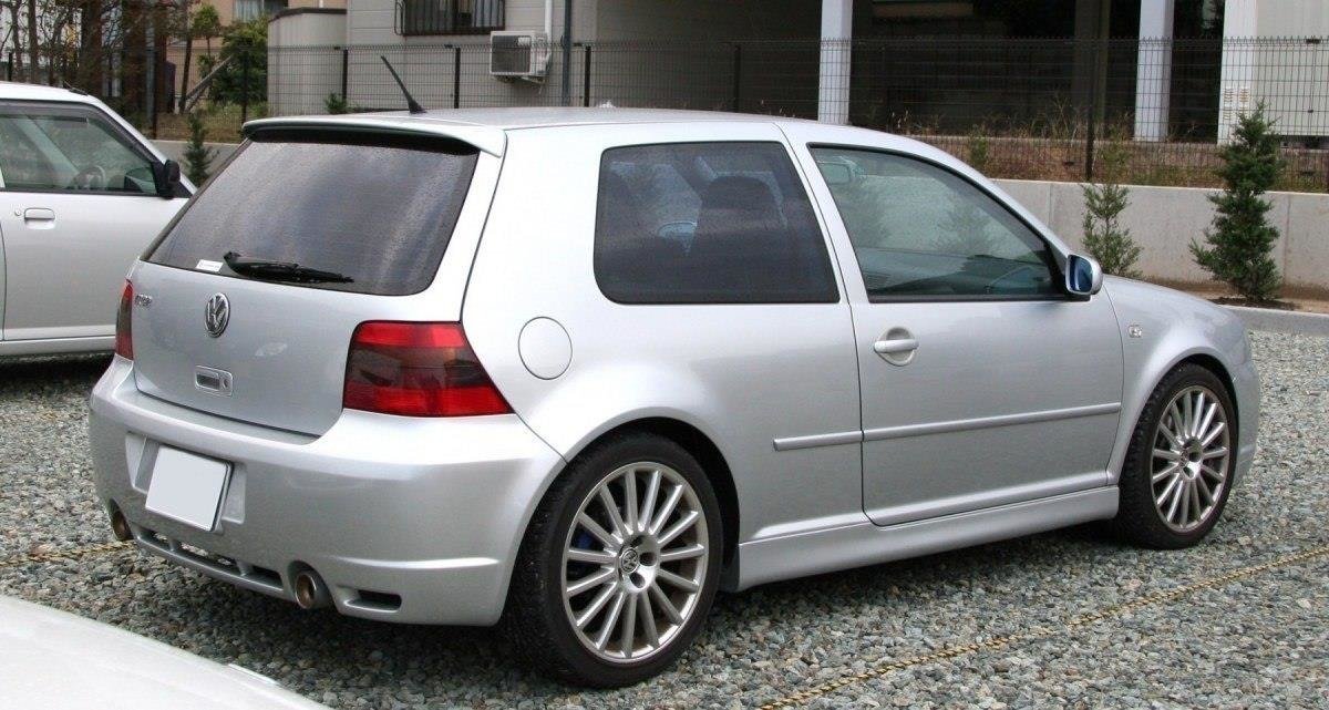 Maxton Design Seitenschweller GOLF 4 3 TÜRER < R32 LOOK > für Volkswagen Golf Mk4