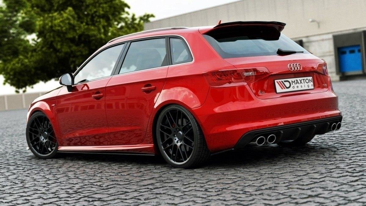 Maxton Design Heck Ansatz Flaps Diffusor passend für Audi S3 / A3 S-Line 8V Hachback / Sportback schwarz Hochglanz