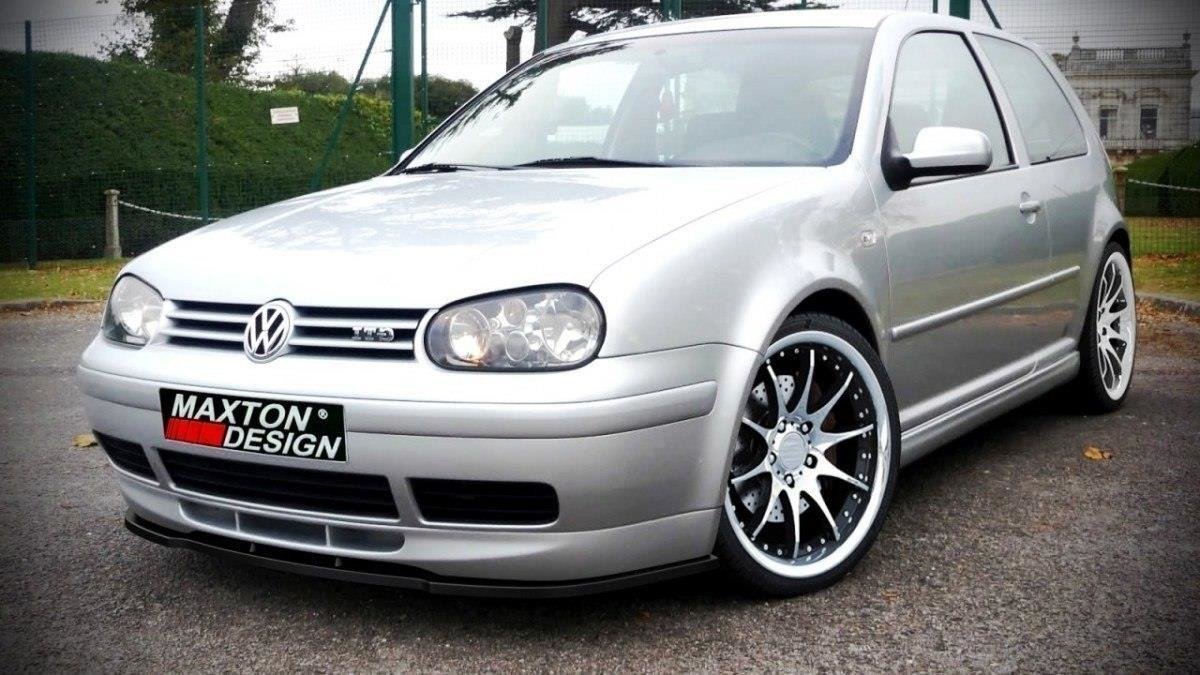 Maxton Design Street+ Spoilerlippe Front Ansatz passend für VW GOLF 4 (FÜR 25TH Frontansatz) schwarz Hochglanz
