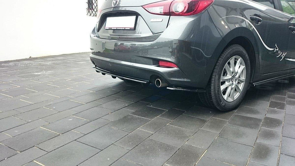 Maxton Design Mittlerer Diffusor Heck Ansatz für Mazda 3 BN (Mk3) Facelift DTM LOOK schwarz matt