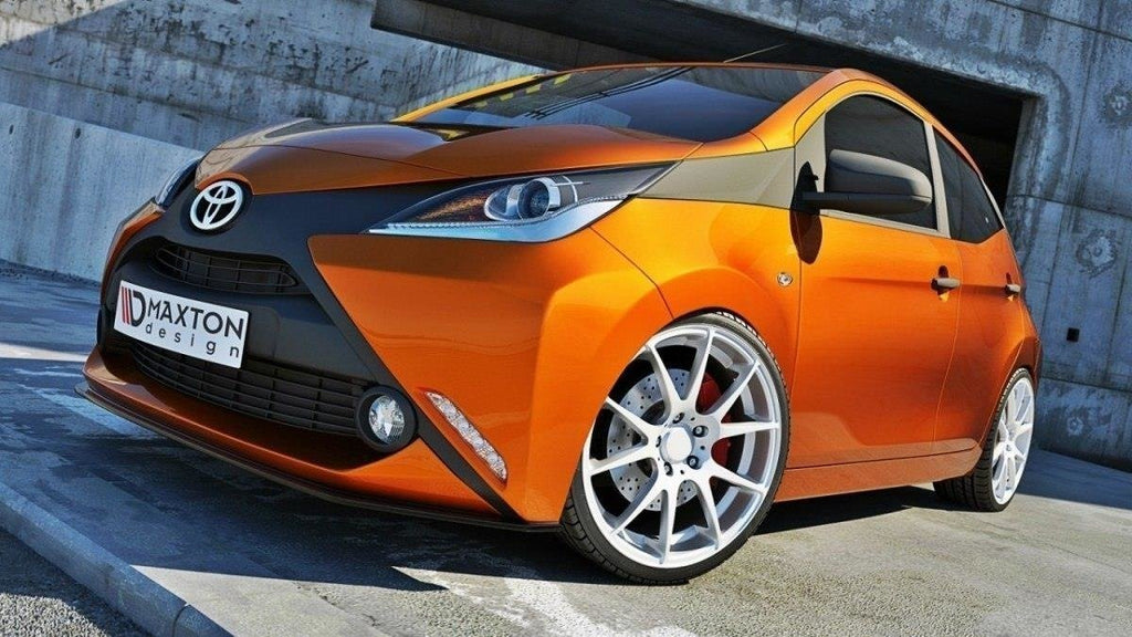Maxton Design Street+ Spoilerlippe Front Ansatz passend für TOYOTA AYGO mk2 schwarz Hochglanz