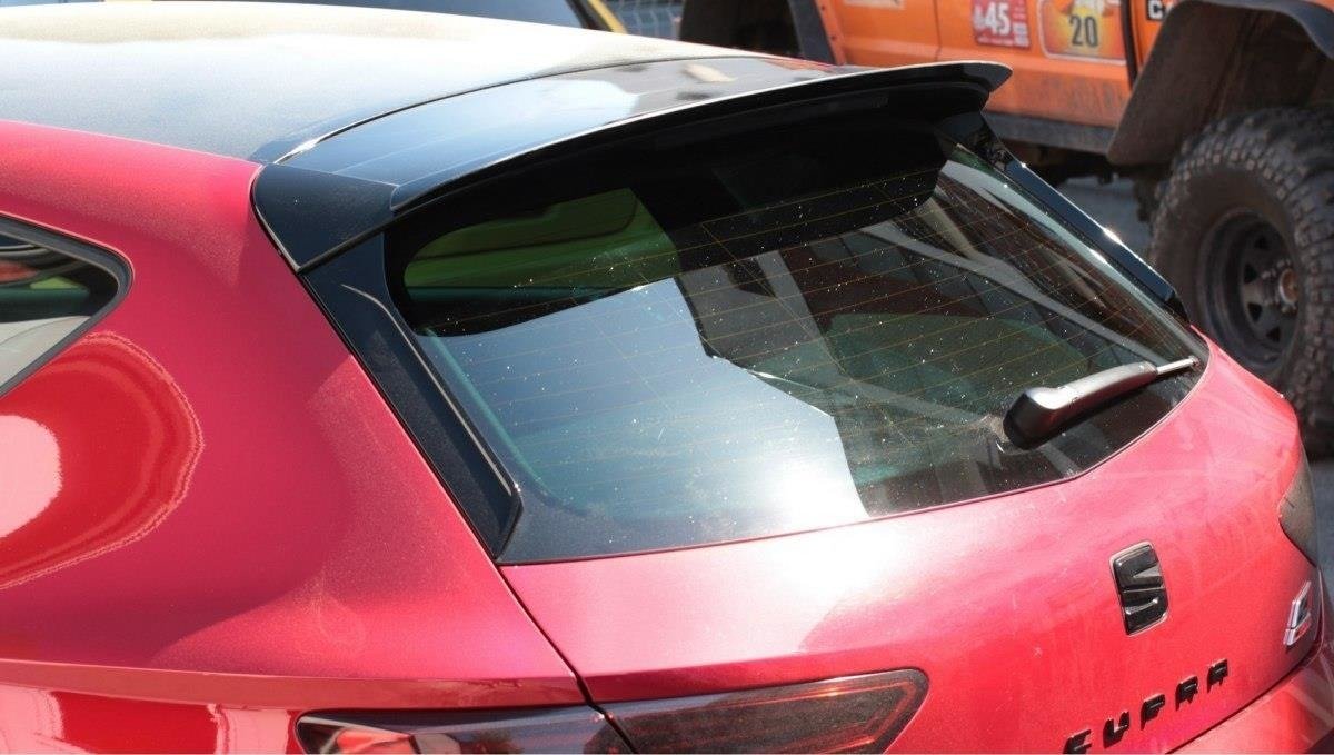 Maxton Design Spoiler CAP V.1 passend für Seat Leon Cupra Hatchback Mk3 schwarz Hochglanz