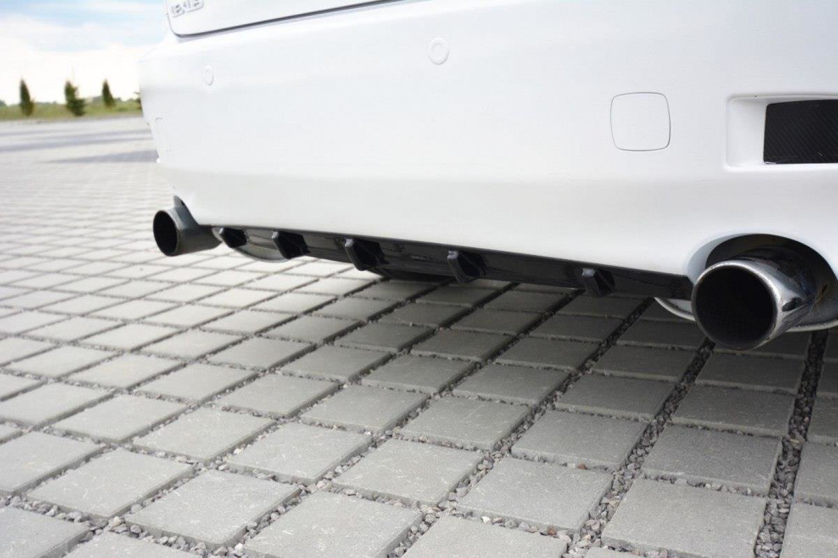 Maxton Design Diffusor Heck Ansatz passend für Lexus IS Mk2 schwarz Hochglanz