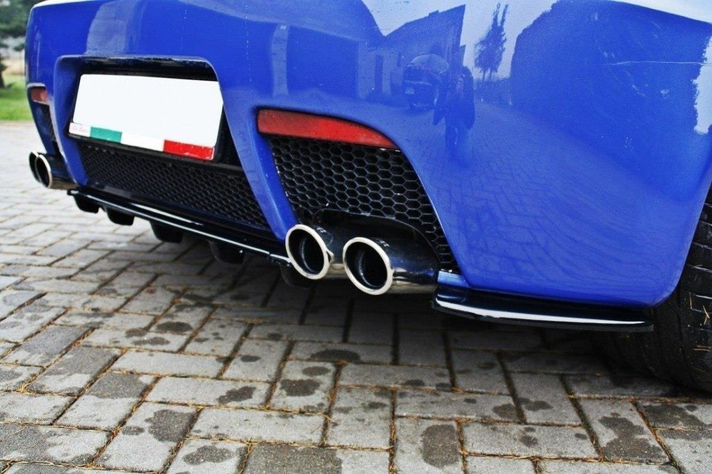 Maxton Design Heck Ansatz Flaps Diffusor passend für Alfa Romeo 147 GTA schwarz Hochglanz