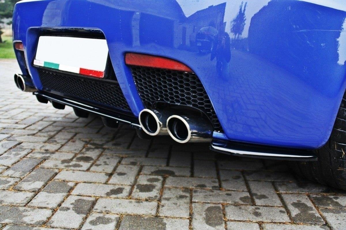 Maxton Design Heck Ansatz Flaps Diffusor passend für Alfa Romeo 147 GTA schwarz Hochglanz