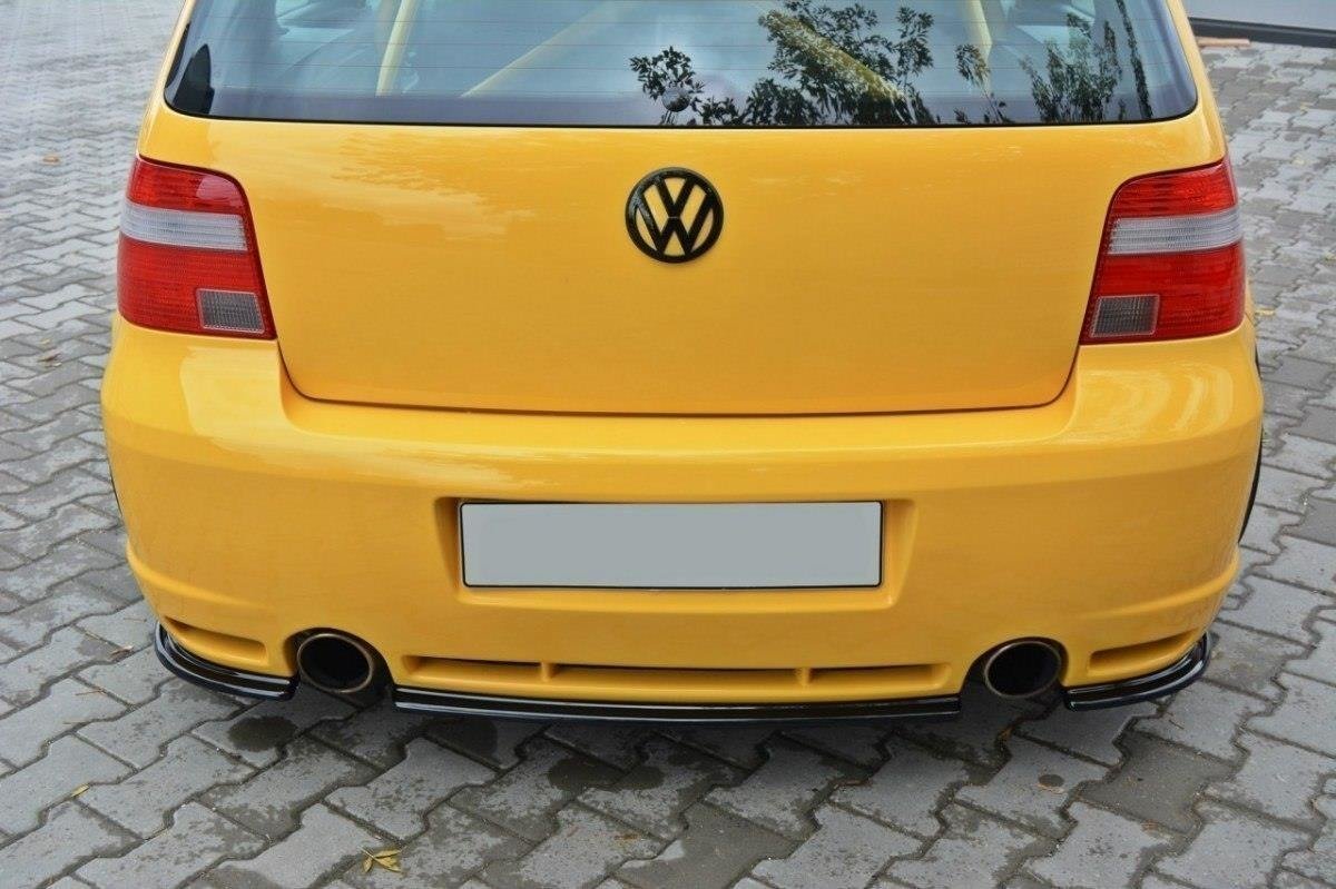Maxton Design Heckansatz VW GOLF 4 R32 schwarz Hochglanz für Volkswagen Golf Mk4
