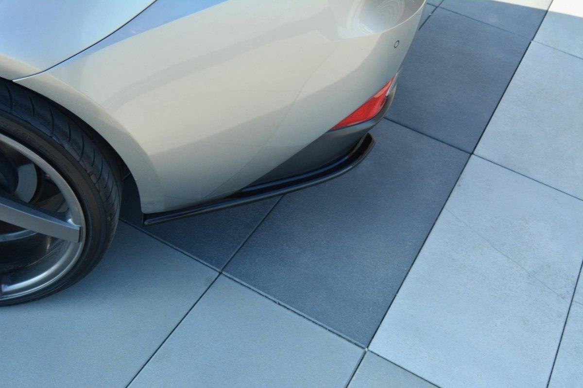 Maxton Design Heck Ansatz Flaps Diffusor passend für Lexus IS Mk3 T schwarz Hochglanz