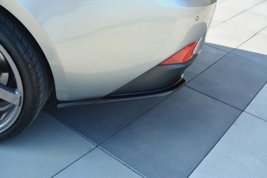 Maxton Design Heck Ansatz Flaps Diffusor passend für Lexus IS Mk3 T schwarz Hochglanz