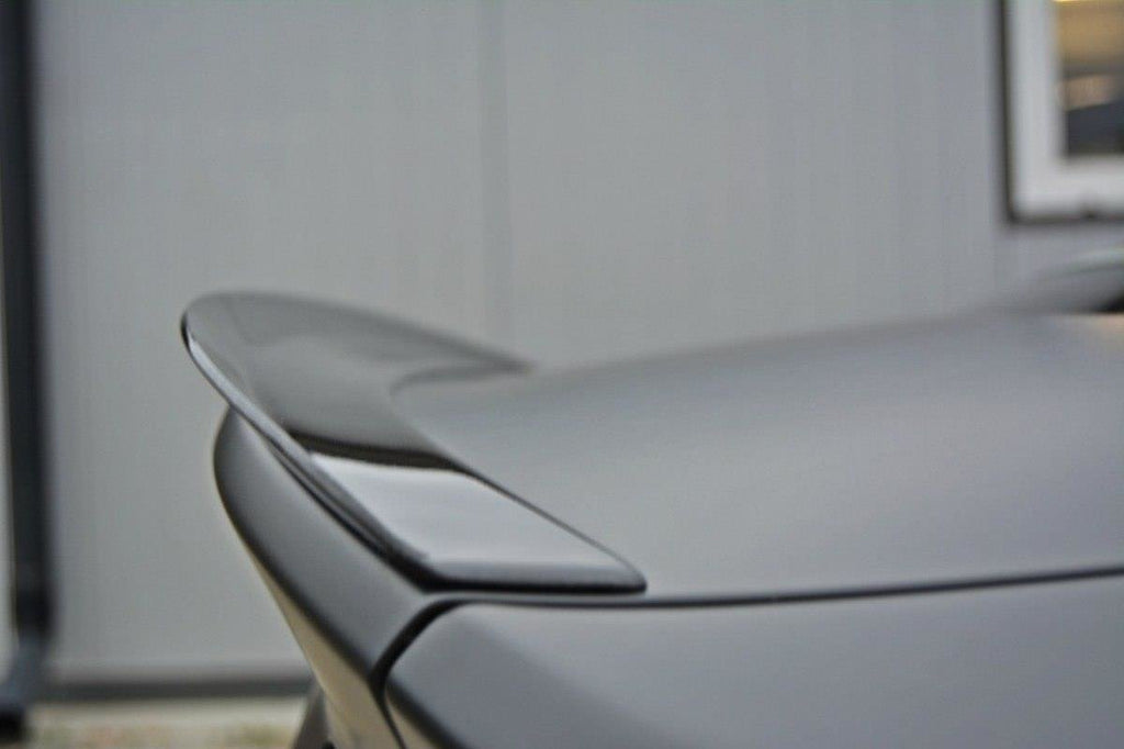 Maxton Design Spoiler CAP passend für ASTON MARTIN V8 VANTAGE schwarz Hochglanz