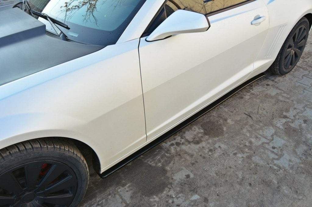 Maxton Design Seitenschweller Ansatz für CHEVROLET CAMARO V SS - US, EU VERSION (vor Facelift) Carbon Look
