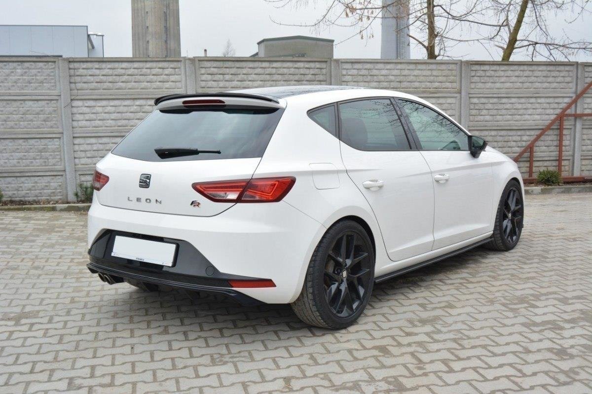 Maxton Design Diffusor Heck Ansatz passend für SEAT LEON III FR schwarz Hochglanz
