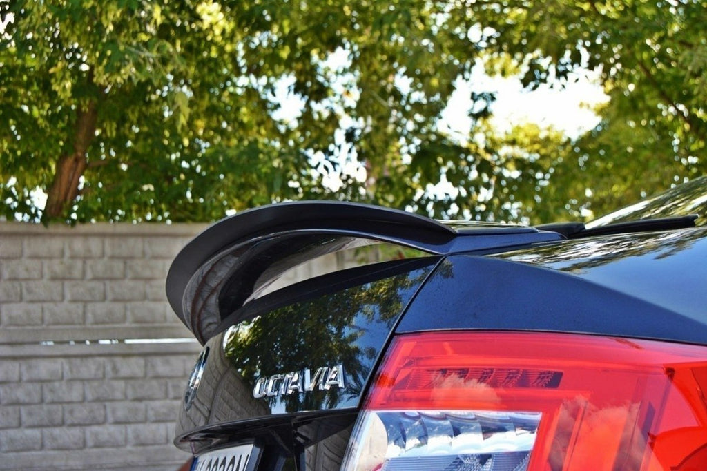 Maxton Design Spoiler CAP für SKODA OCTAVIA III RS PREFACE/FACELIFT Carbon Look