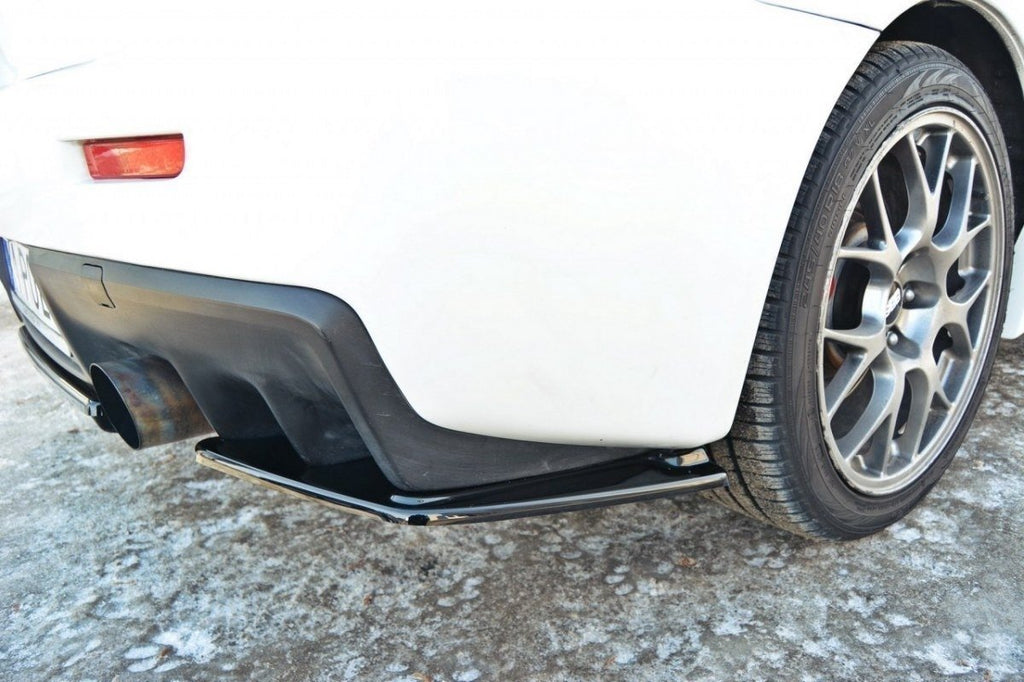 Maxton Design Heck Ansatz Flaps Diffusor passend für Mitsubishi Lancer Evo X schwarz Hochglanz