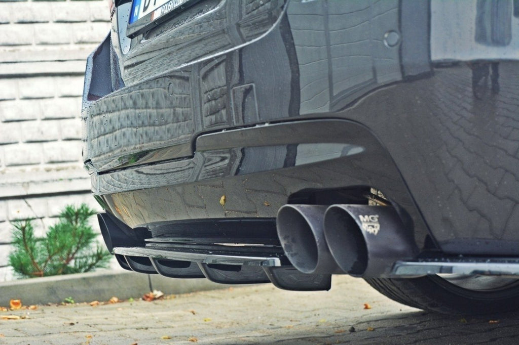 Maxton Design Heckansatz BMW 5er M-Paket Limousine/Touring F10/F11 (mit zwei Doppel Endstücken) schwarz Hochglanz für BMW 5er F10- F11