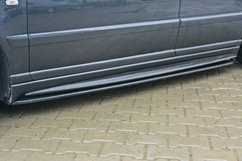 Maxton Design Street+ Seitenschweller Leisten passend für AUDI S4 B5 schwarz Hochglanz