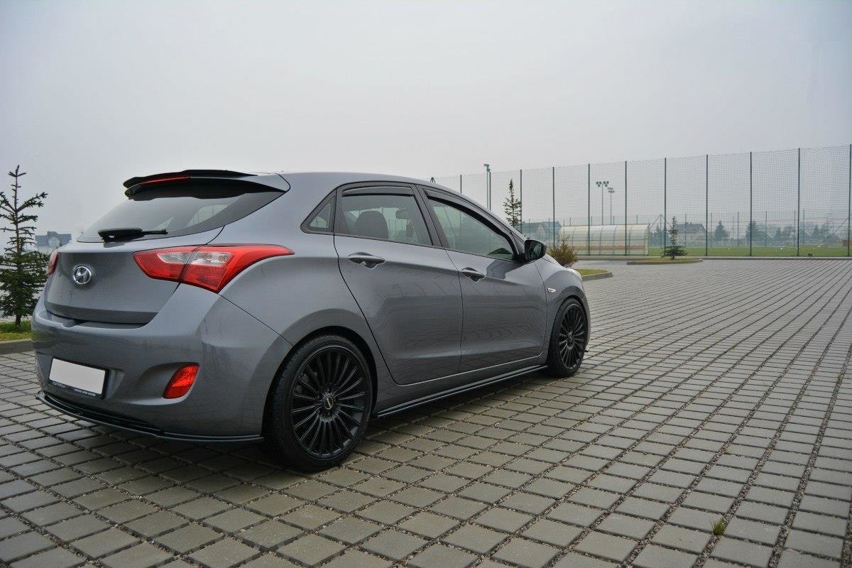 Maxton Design Heckansatz Hyundai i30 mk.2 schwarz Hochglanz für Hyundai I 30 Mk2