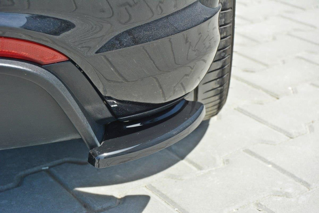 Maxton Design Heck Ansatz Flaps Diffusor passend für Abarth Punto Evo schwarz Hochglanz