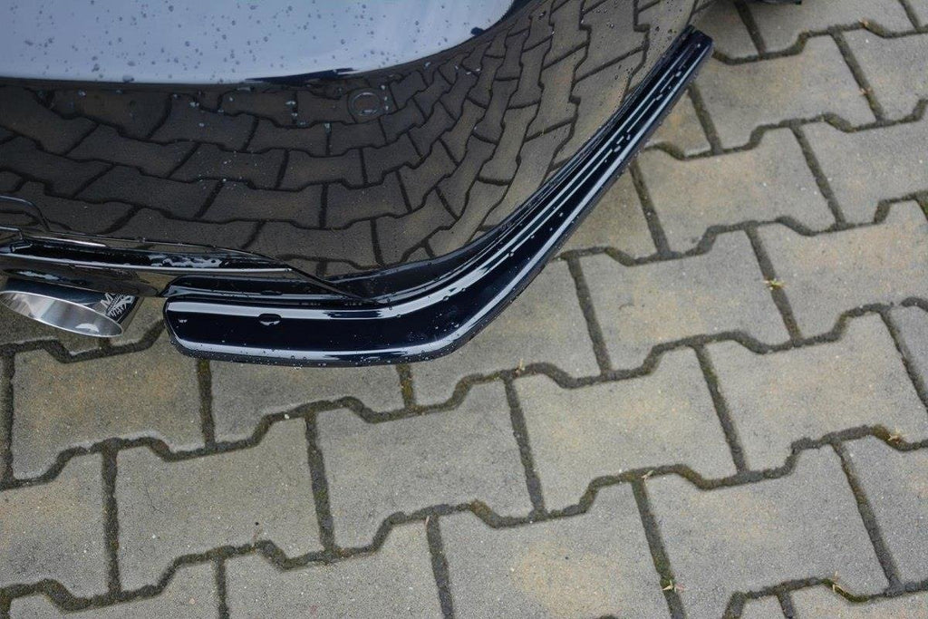 Maxton Design Heck Ansatz Flaps Diffusor passend für BMW 3er E92 M Paket FACELIFT schwarz Hochglanz