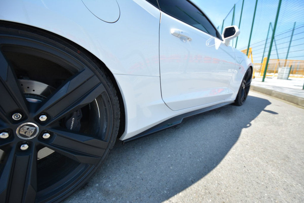 Maxton Design Street+ Seitenschweller Leisten passend für CHEVROLET CAMARO 6TH-GEN. PHASE-I 2SS COUPE schwarz Hochglanz
