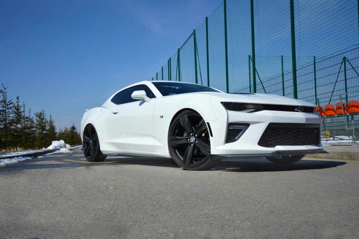 Maxton Design Street+ Seitenschweller Leisten passend für CHEVROLET CAMARO 6TH-GEN. PHASE-I 2SS COUPE schwarz Hochglanz