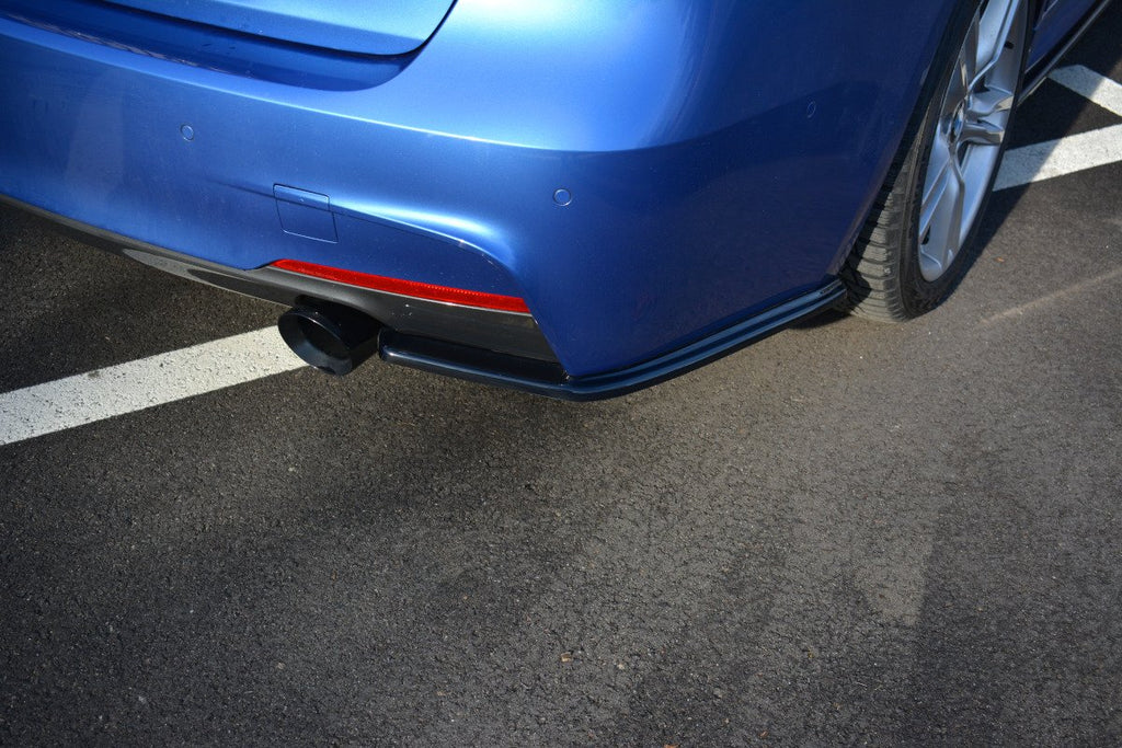 Maxton Design Heck Ansatz Flaps Diffusor passend für BMW 3er M-Paket Limousine / Touring F30 / F30 Facelift / F31 / F31 Facelift schwarz Hochglanz