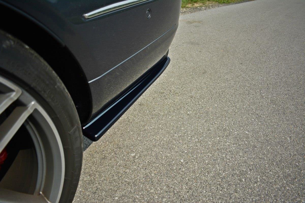 Maxton Design Heck Ansatz Flaps Diffusor passend für Mercedes - Benz E Coupe / Cabrio C207 Facelift / A207 Facelit schwarz Hochglanz