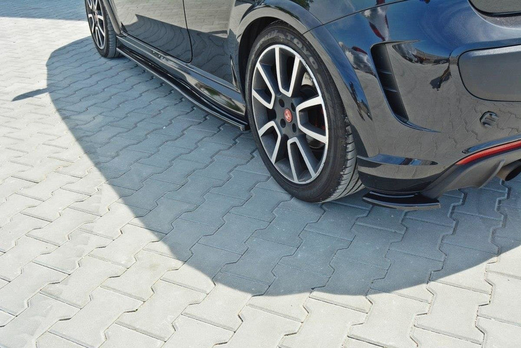 Maxton Design Heck Ansatz Flaps Diffusor passend für Abarth Punto Evo schwarz Hochglanz