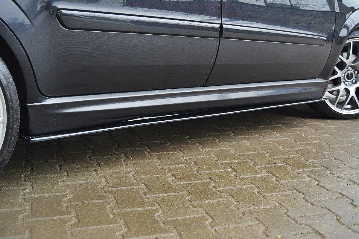 Maxton Design Seitenschweller Ansatz für OPEL ZAFIRA B OPC Carbon Look