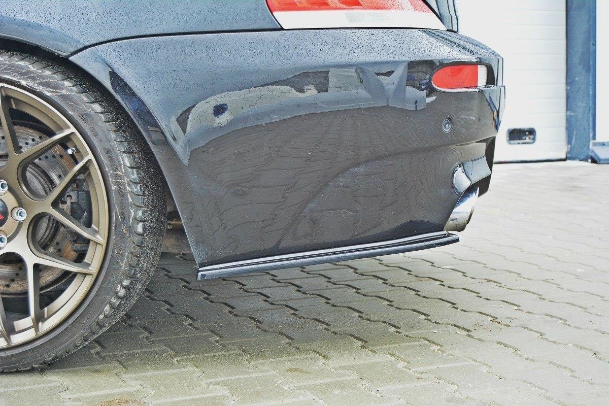Maxton Design Heck Ansatz Flaps Diffusor passend für BMW M6 E63 schwarz Hochglanz