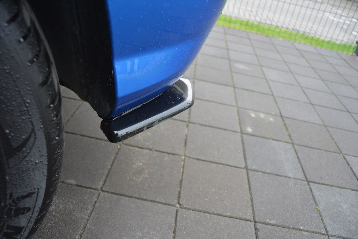Maxton Design Heck Ansatz Flaps Diffusor passend für Audi Q2 Mk.1 schwarz Hochglanz