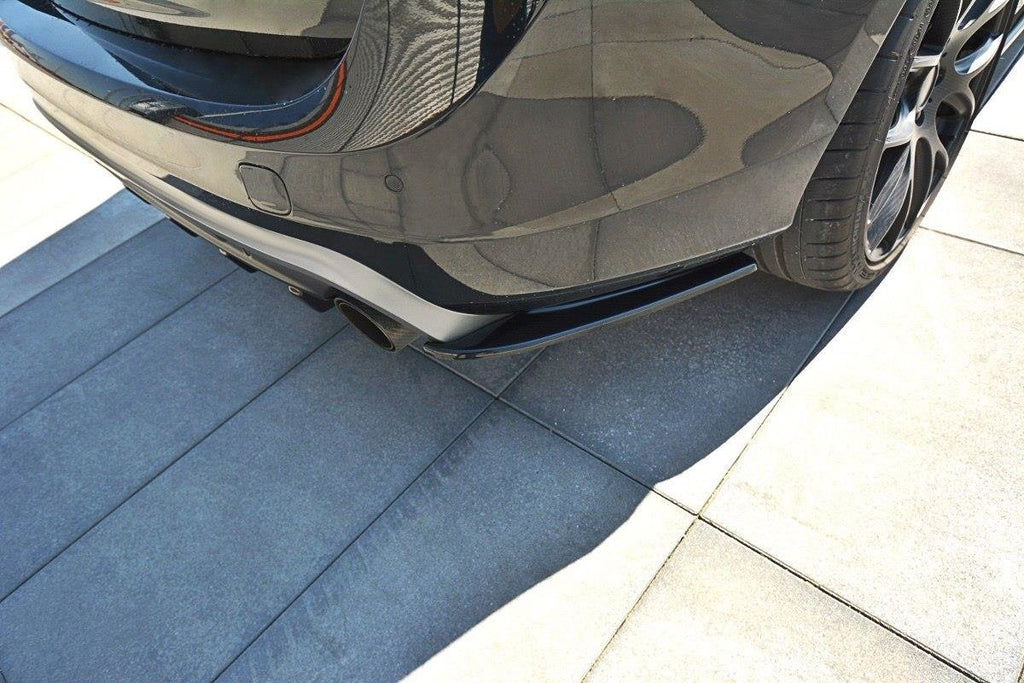 Maxton Design Heck Ansatz Flaps Diffusor passend für Volvo V60 Polestar Facelift schwarz Hochglanz