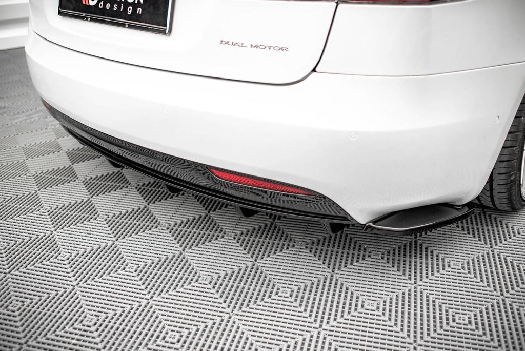 Maxton Design Diffusor Heck Ansatz passend für Tesla Model S Facelift schwarz Hochglanz