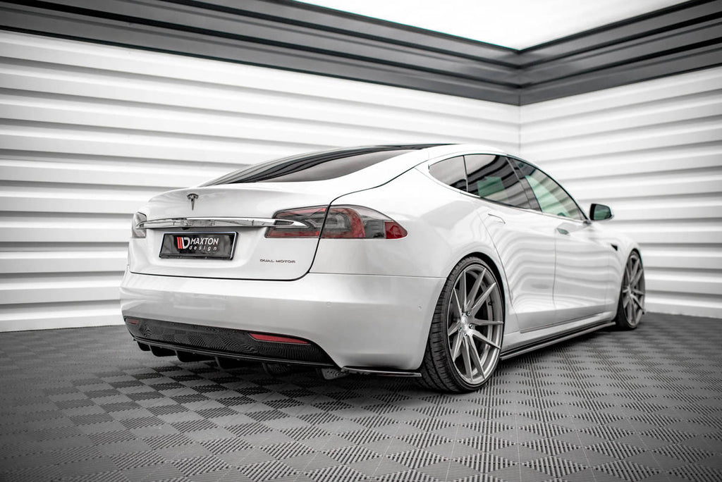 Maxton Design Diffusor Heck Ansatz passend für Tesla Model S Facelift schwarz Hochglanz