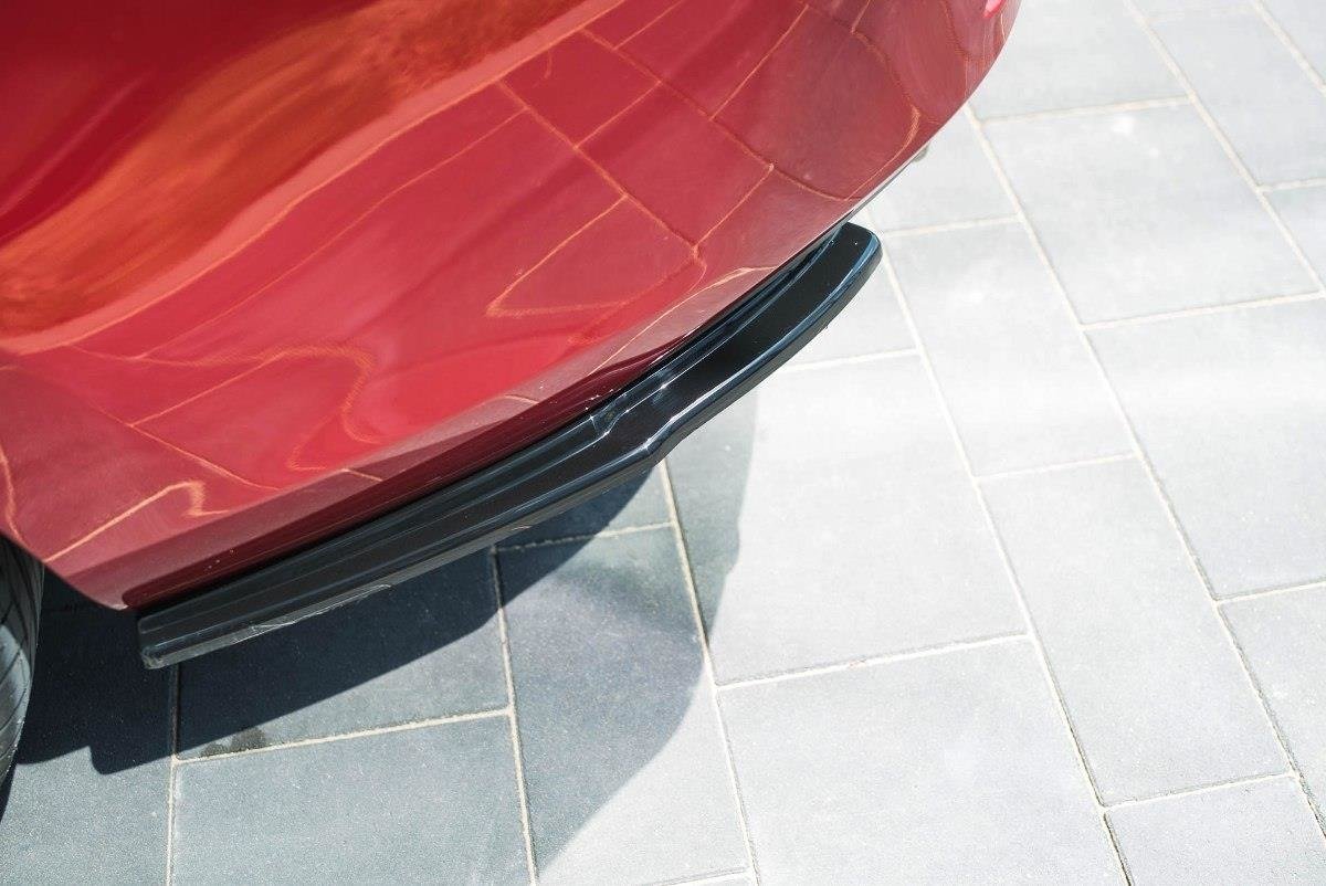 Maxton Design Heck Ansatz Flaps Diffusor V.1 passend für Mazda 6 GJ (Mk3) Facelift schwarz Hochglanz