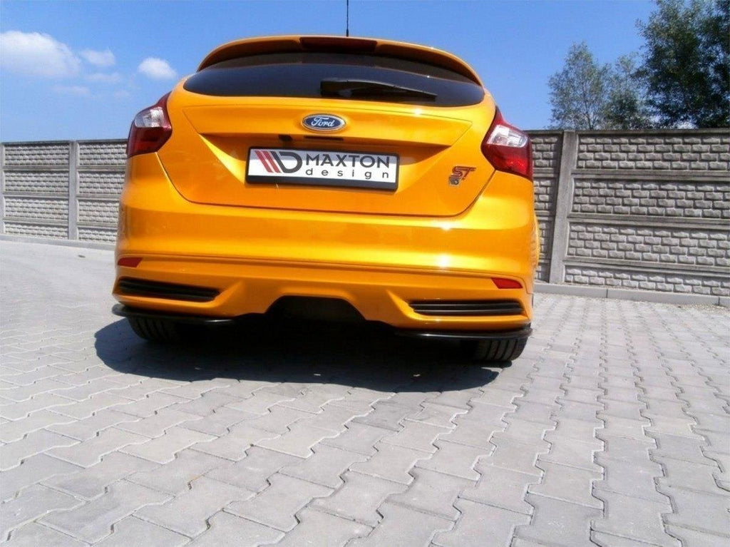 Maxton Design Heck Ansatz Flaps Diffusor passend für Ford Focus ST Mk3 Hatchback schwarz Hochglanz