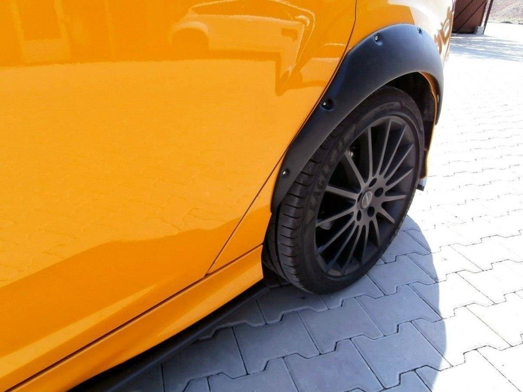 Maxton Design Kotflügelverlängerung Ford Focus ST Mk3 schwarz Hochglanz für Ford Focus ST